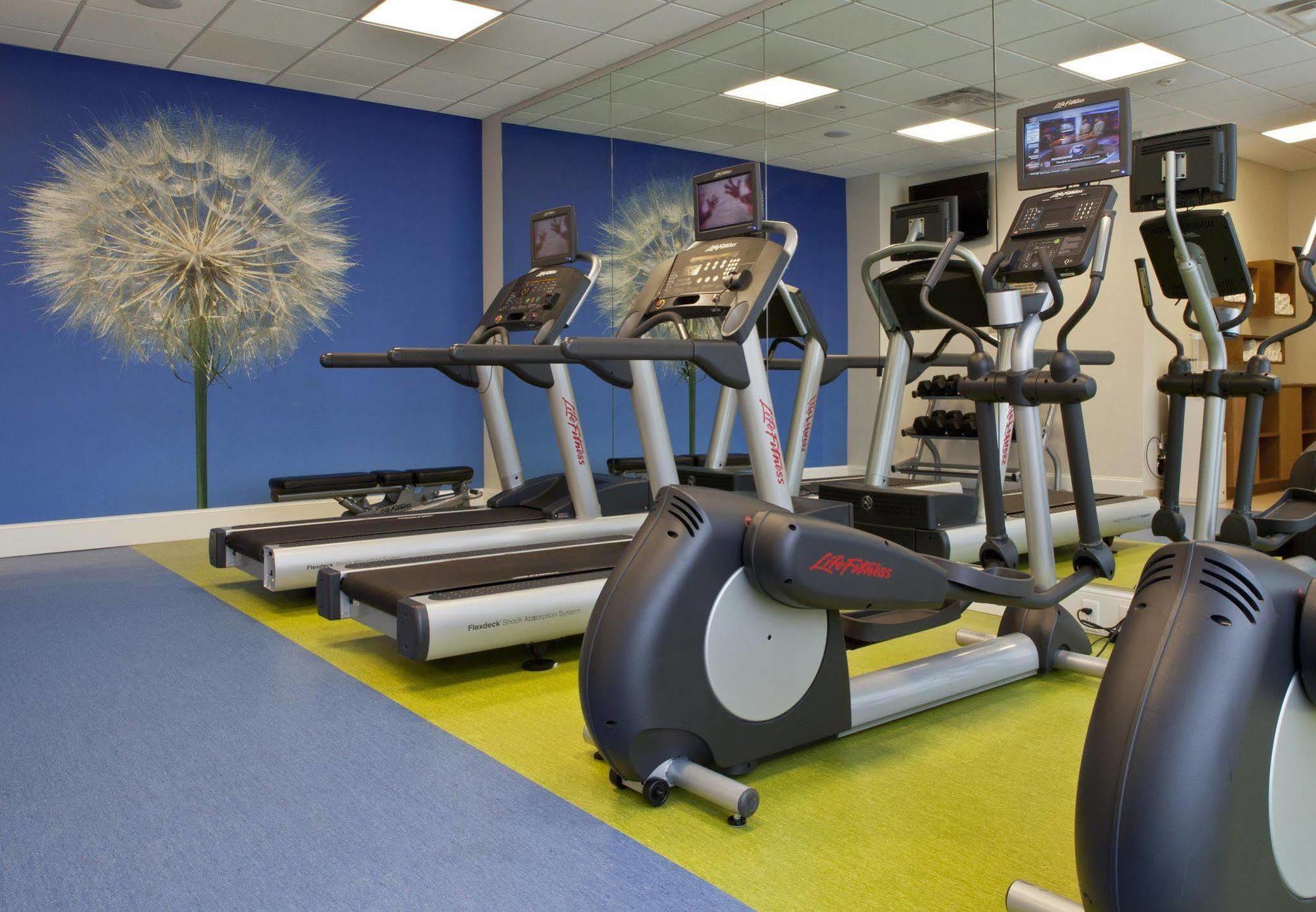 Springhill By Marriott Downtown 3*